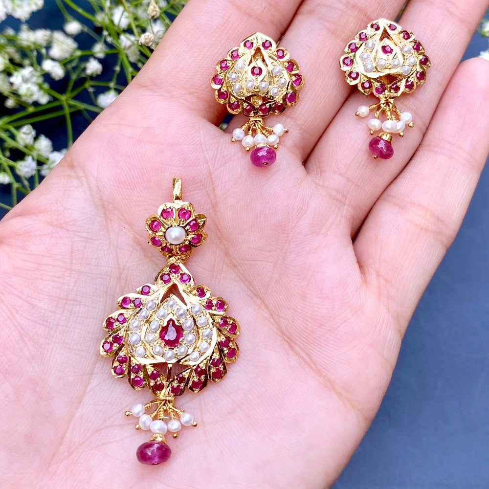Pearl Ruby Jadau Pendant Set in Gold Plated Silver PS 052