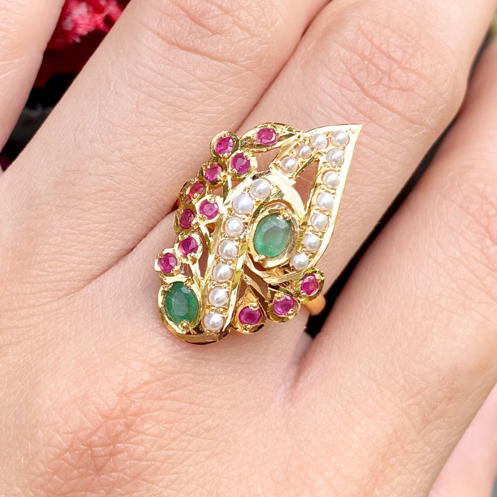 Graceful Multicoloured Jadau Ring in 22ct Gold GLR 059