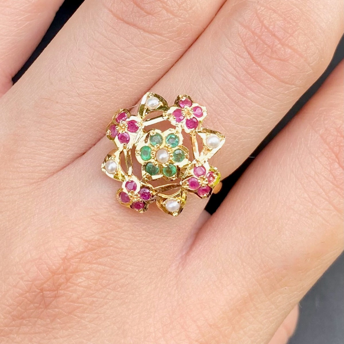 Dainty Floral Jadau Ring in 22ct Gold GLR 066a