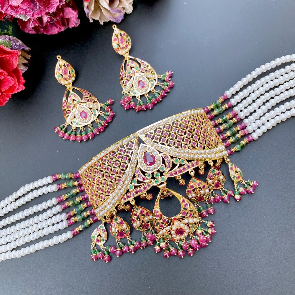 Traditional Jadau Choker Set in 22ct Gold GNS 173