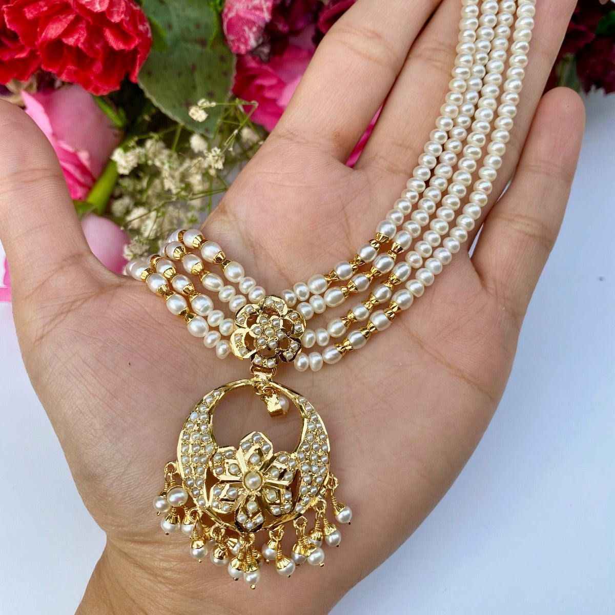Buy 18Kt South Sea Pearl Necklace With Diamond Pendant 170VG5439 Online  from Vaibhav Jewellers