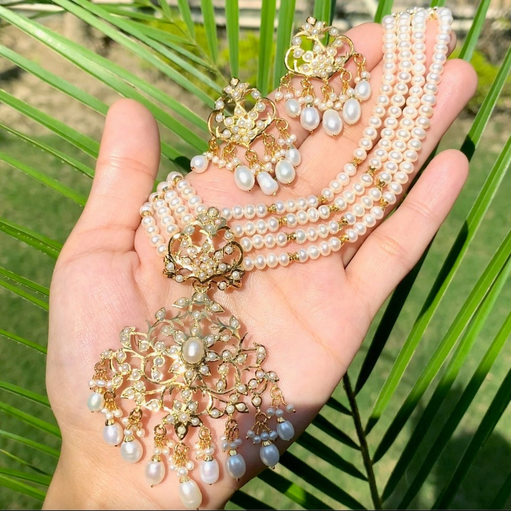 pearl pendant set with mala