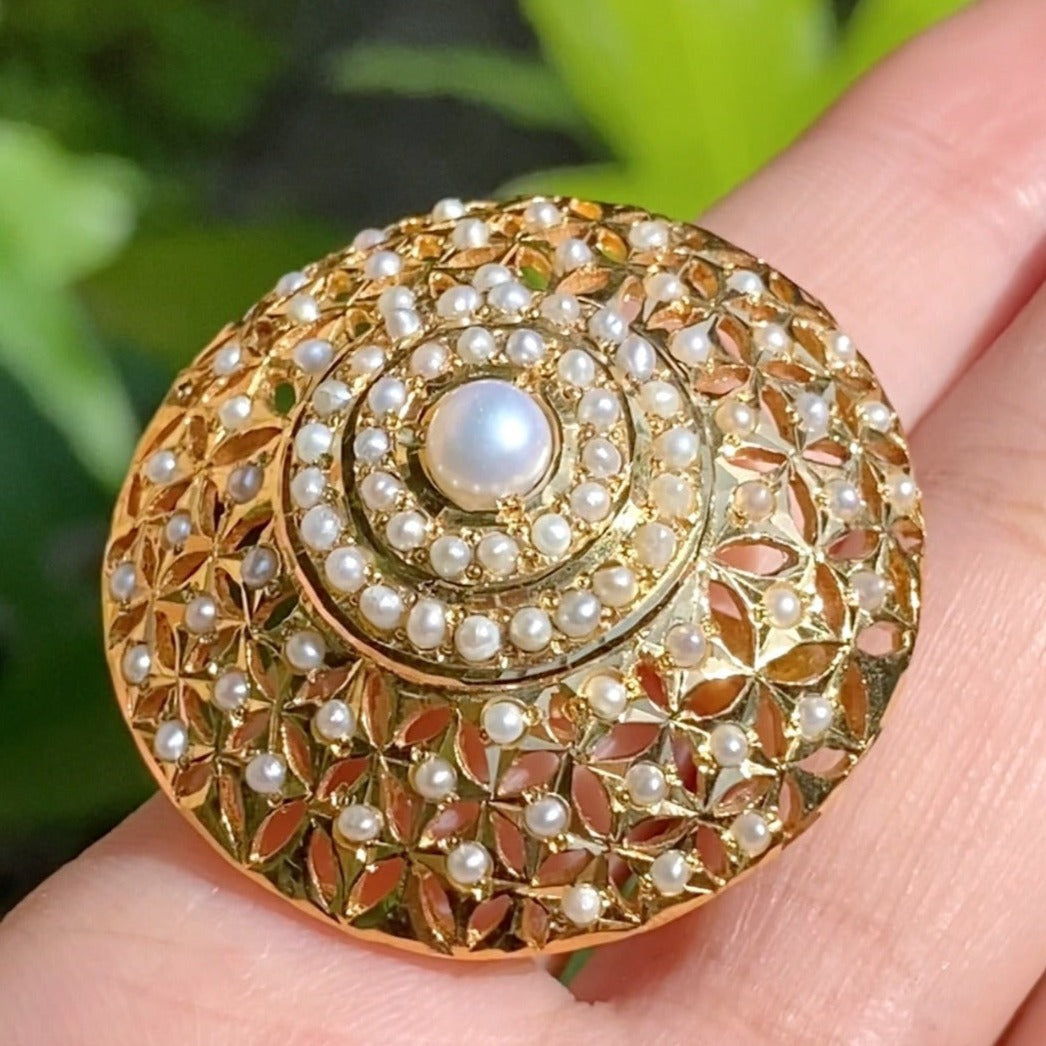 22k gold cocktail ring with pearls